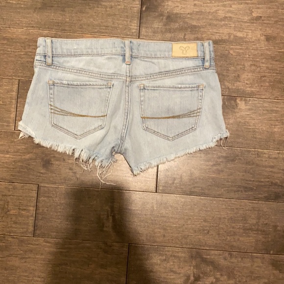 Aritzia short pants - Picture 2 of 2